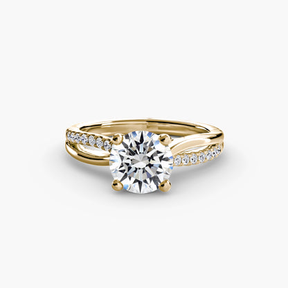 Le Solitaire Pavé Split Shank